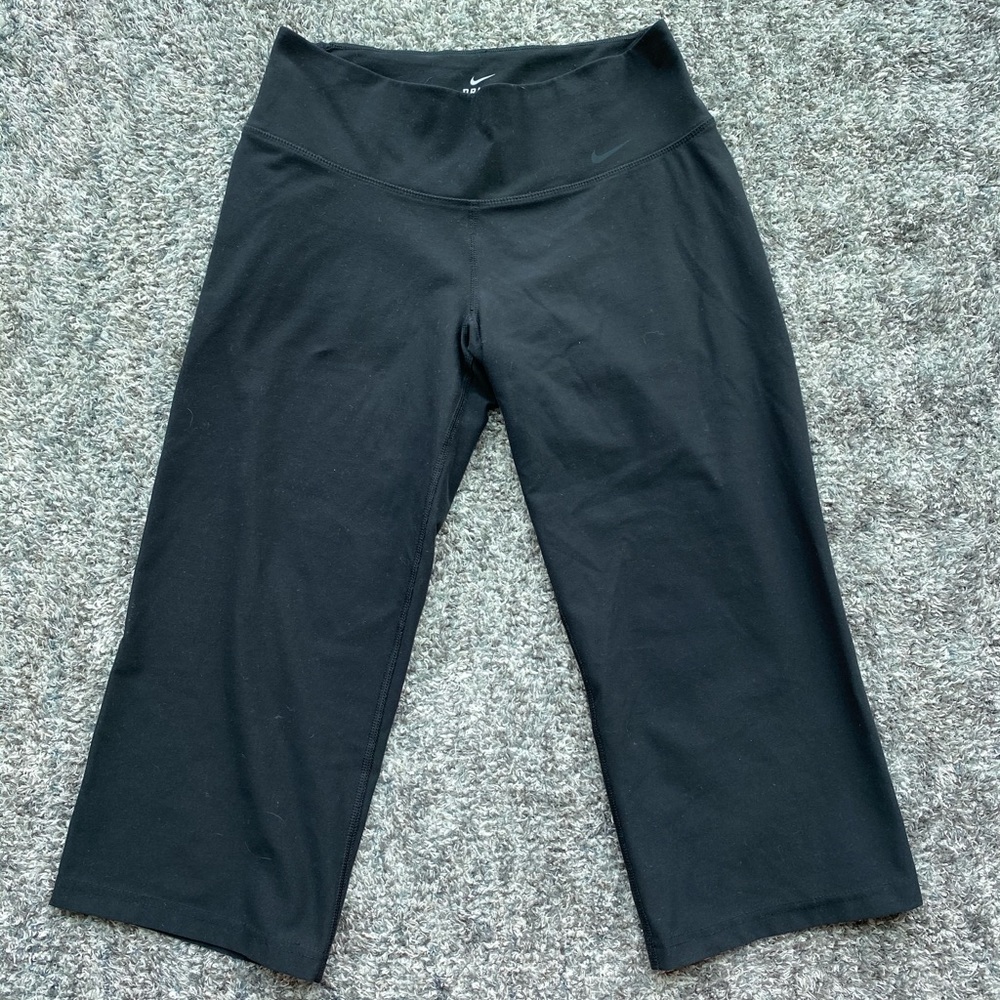 Nike Dri-fit Capri Pants